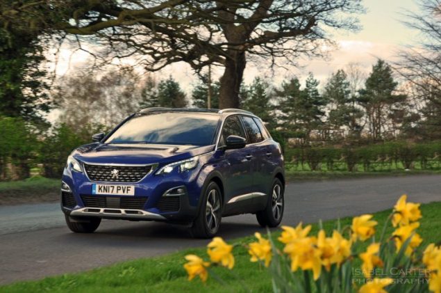 New-Peugeot-3008-crossover-SUV-road-test-review-1.2-petrol-manual-GT-Line-Magnetic-Blue-photo-04